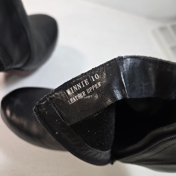 N.Y.L.A. Winnie Black Platform Ankle Boots size 10 - Picture 10 of 13